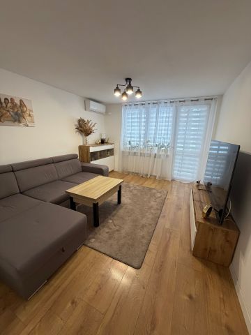 Mieszkanie 3-pokojowe Zielona Góra Centrum, ul. Dąbrówki. Zdjęcie 1