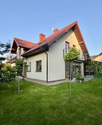 dom wolnostojący, 4 pokoje Nawojowa. Zdjęcie 1