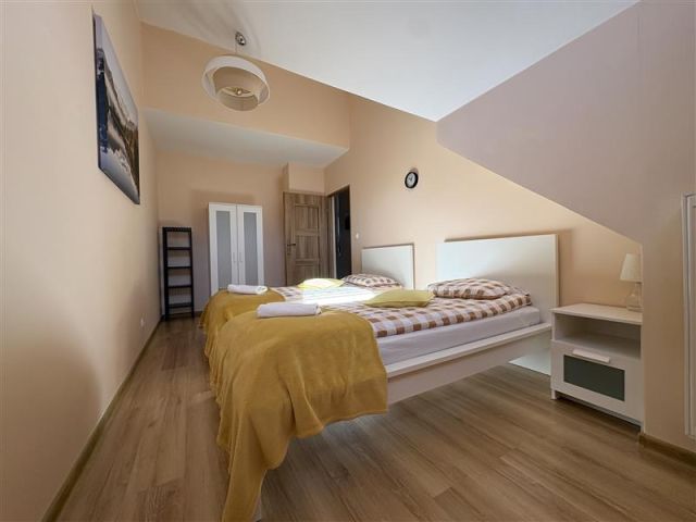 Mieszkanie 4-pokojowe Karpacz, ul. Komuny Paryskiej. Zdjęcie 4