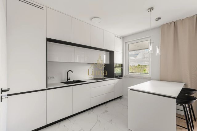 Mieszkanie 4-pokojowe Warszawa Praga, ul. Jagiellońska. Zdjęcie 4