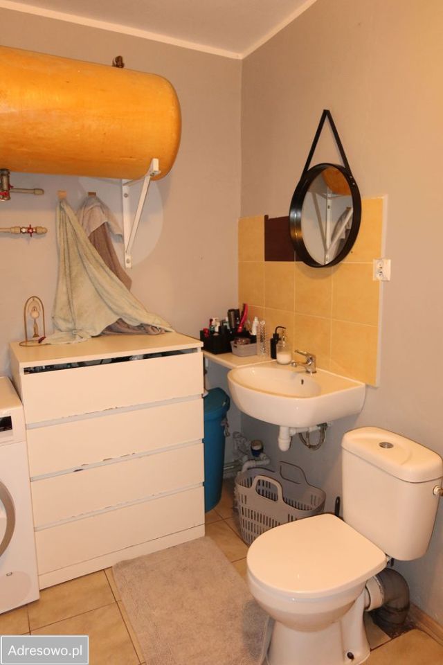 dom wolnostojący, 2 pokoje Chojny. Zdjęcie 13