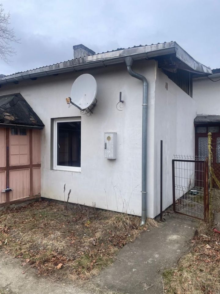 Mieszkanie 3-pokojowe Niedalino. Zdjęcie 2