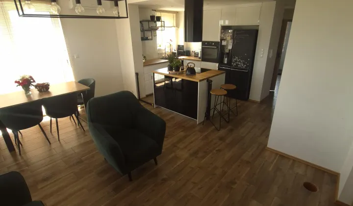 dom szeregowy, 5 pokoi Jasionka Kamionka, Jasionka