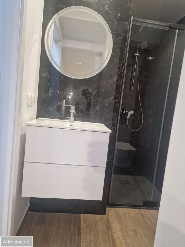 Mieszkanie 5-pokojowe Jankowice, ul. Złoty Kłos. Zdjęcie 9