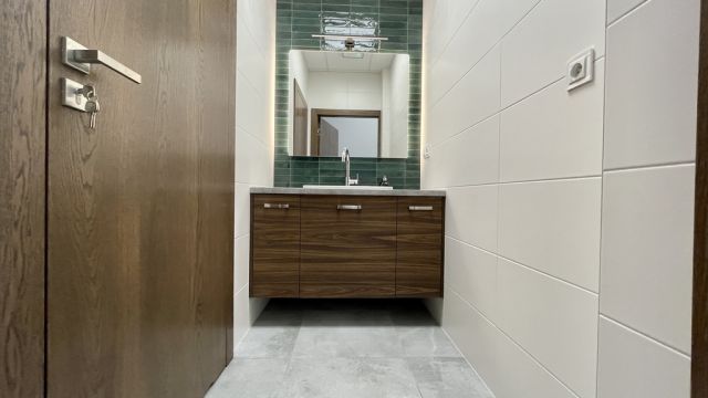 Biuro Rzeszów, rondo im. Żołnierzy 10 Sudeckiej Dywizji Piechoty. Zdjęcie 14