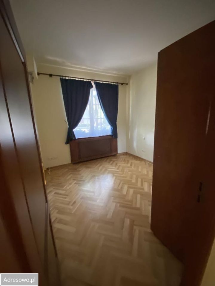 dom wolnostojący, 10 pokoi Konstancin-Jeziorna, ul. Borowa. Zdjęcie 8