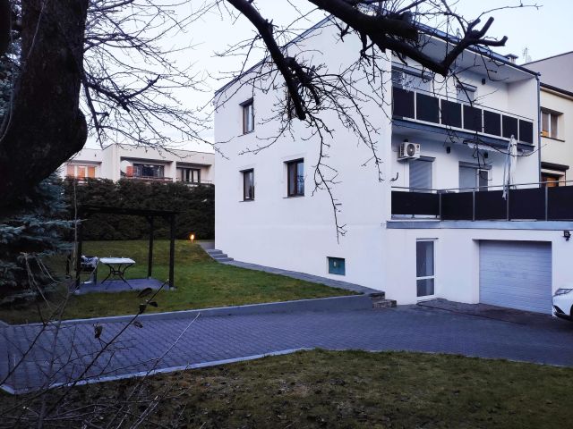 dom szeregowy, 9 pokoi Kraków Stare Miasto, ul. Rogatka. Zdjęcie 1