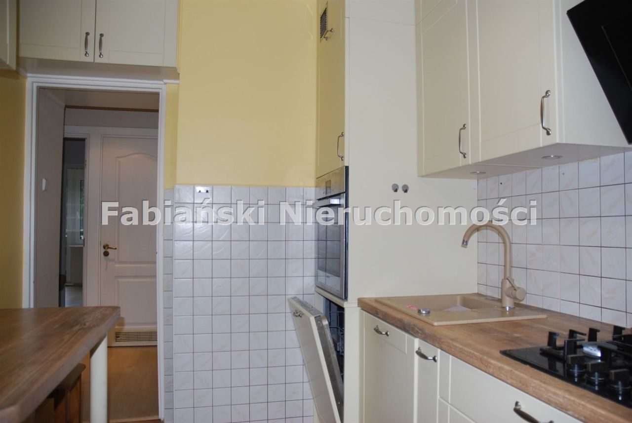 Mieszkanie 4-pokojowe Poznań Winogrady, os. Zwycięstwa. Zdjęcie 3