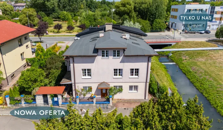 dom wolnostojący, 7 pokoi Bełchatów, os. Łąkowa