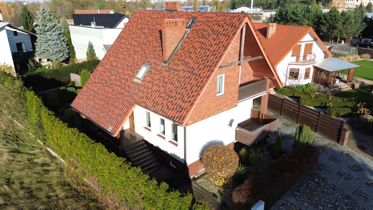 dom wolnostojący, 6 pokoi Konin Nowy Dwór, ul. Kazimiery Iłłakowiczówny