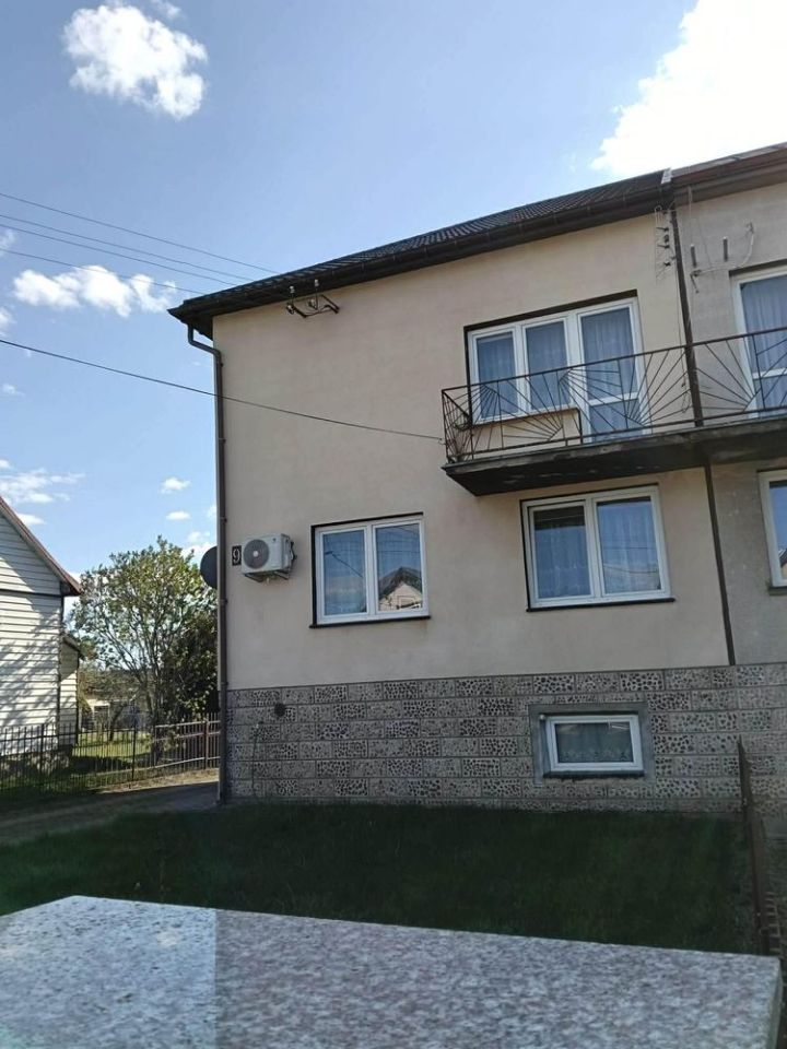 bliźniak, 4 pokoje Uhowo. Zdjęcie 1