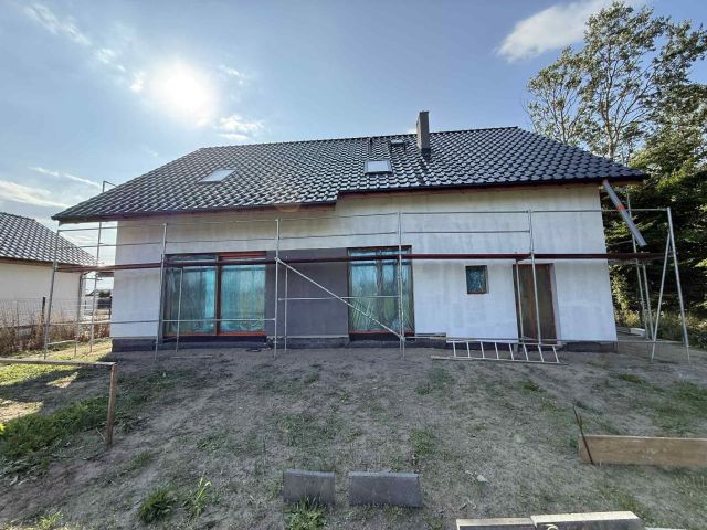 dom wolnostojący Białuń, ul. Sportowa. Zdjęcie 1