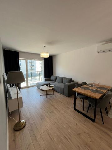 Mieszkanie 3-pokojowe Gdańsk Letnica, ul. Starowiejska. Zdjęcie 1