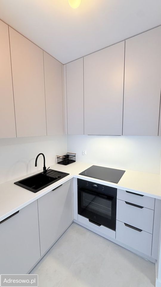 Mieszkanie 2-pokojowe Bolesławiec, ul. Konstantego Ildefonsa Gałczyńskiego. Zdjęcie 2