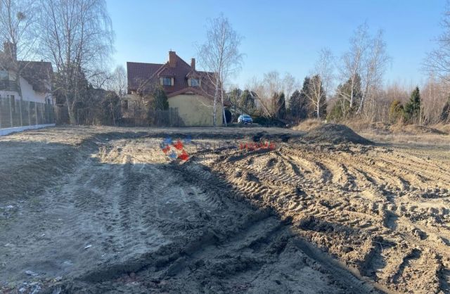 Działka budowlana Głosków. Zdjęcie 4