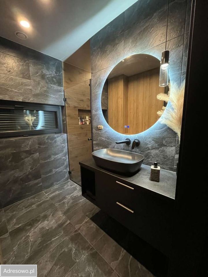 dom wolnostojący, 4 pokoje Modlnica. Zdjęcie 2