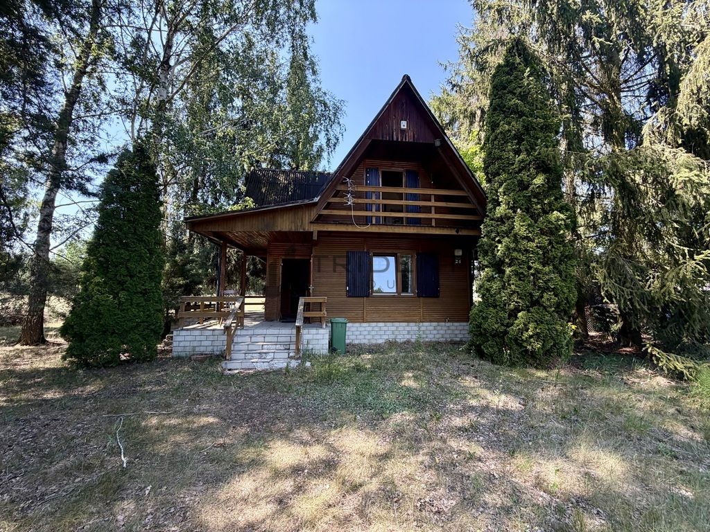 dom wolnostojący, 4 pokoje Adamów-Wieś, ul. Mała Łąka. Zdjęcie 2