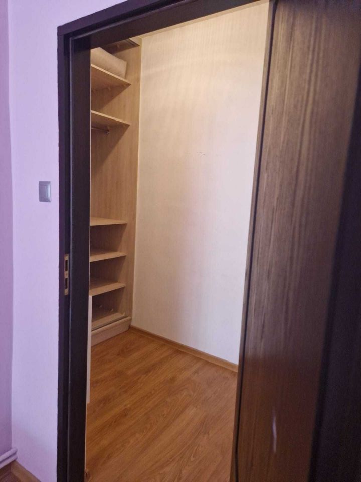 dom wolnostojący, 2 pokoje Góry. Zdjęcie 2