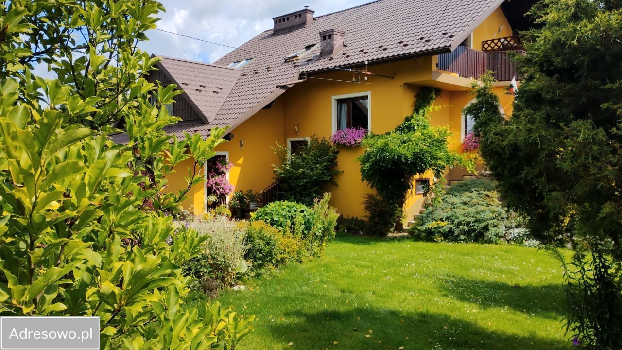 dom wolnostojący, 5 pokoi Krzeszowice