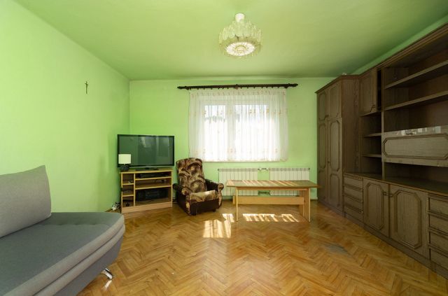 dom wolnostojący, 6 pokoi Jedlicze, ul. dr. Michała Drozdowicza. Zdjęcie 4