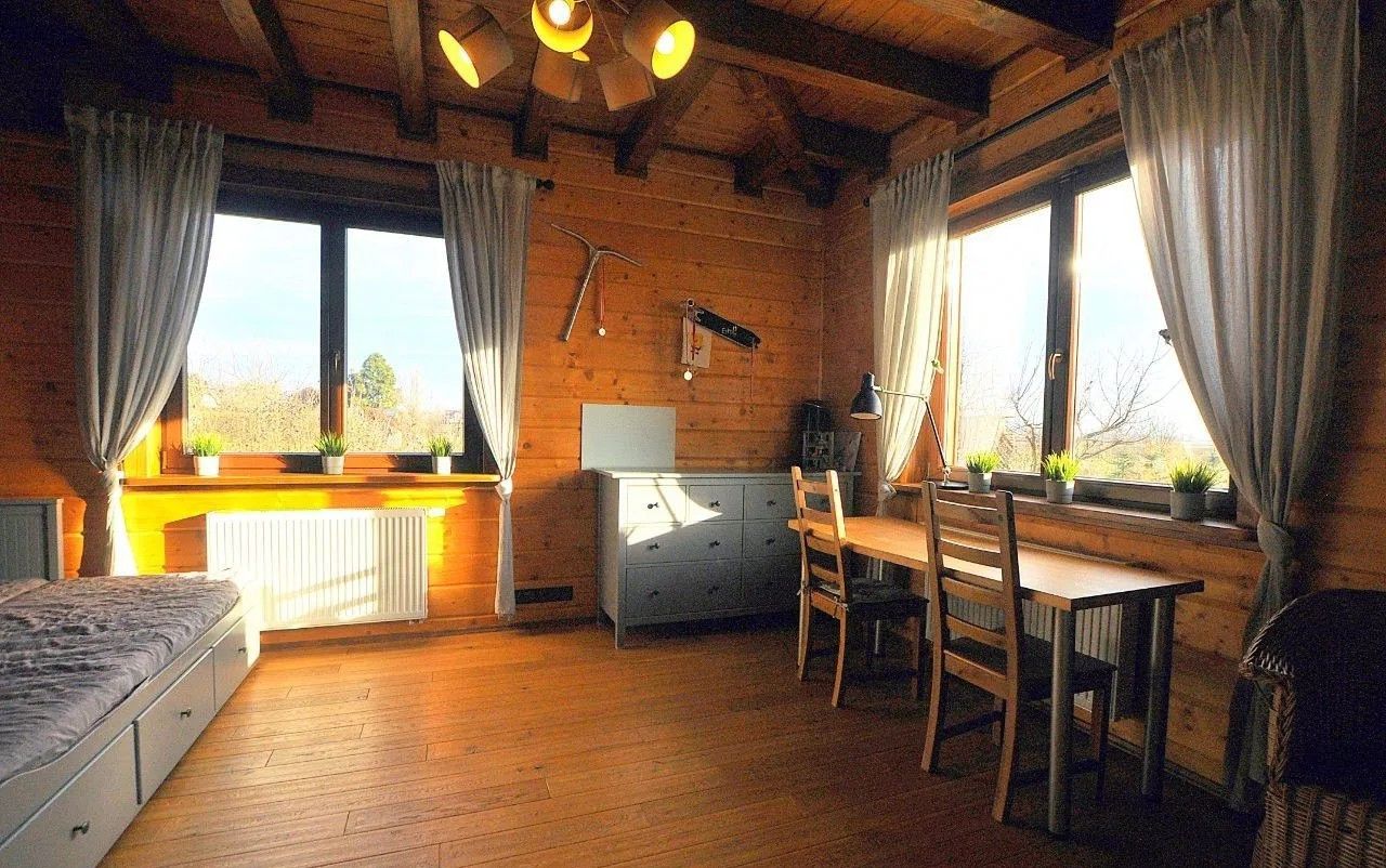 dom wolnostojący, 5 pokoi Topolin. Zdjęcie 5