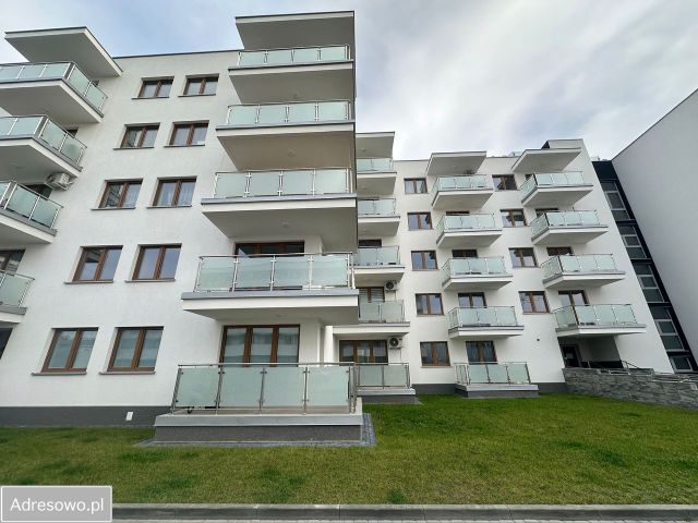 Mieszkanie 2-pokojowe Ząbki, ul. Miła. Zdjęcie 1