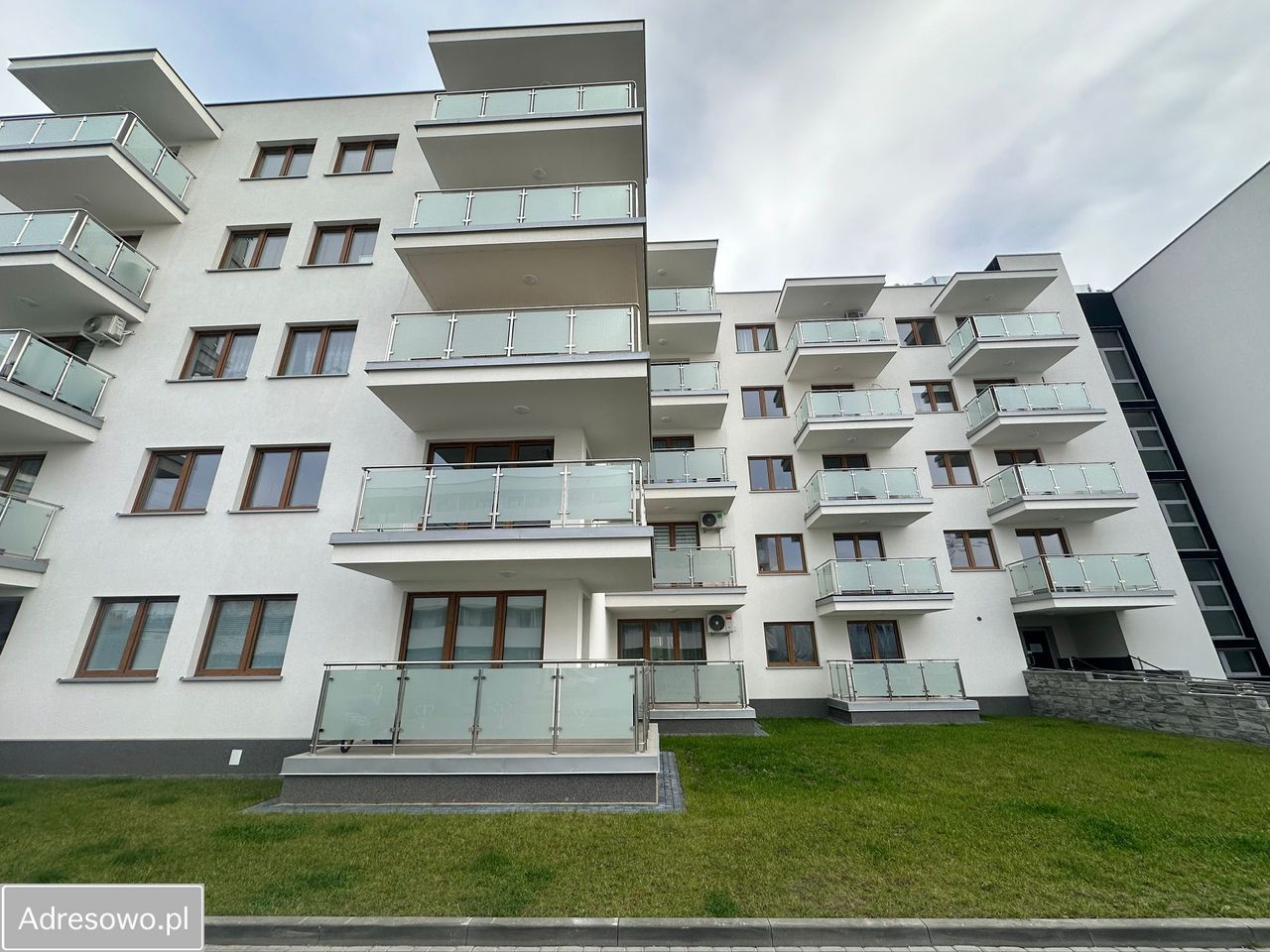 Mieszkanie 2-pokojowe Ząbki, ul. Miła