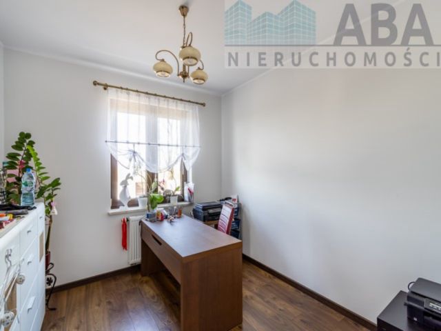 dom wolnostojący, 4 pokoje Lądek, ul. Polna. Zdjęcie 9