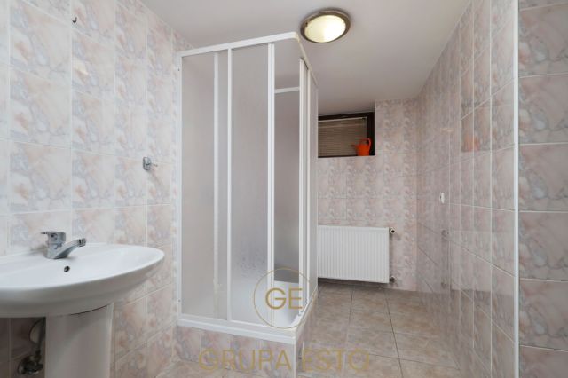 dom wolnostojący, 8 pokoi Kraków Kliny, ul. Narvik. Zdjęcie 14