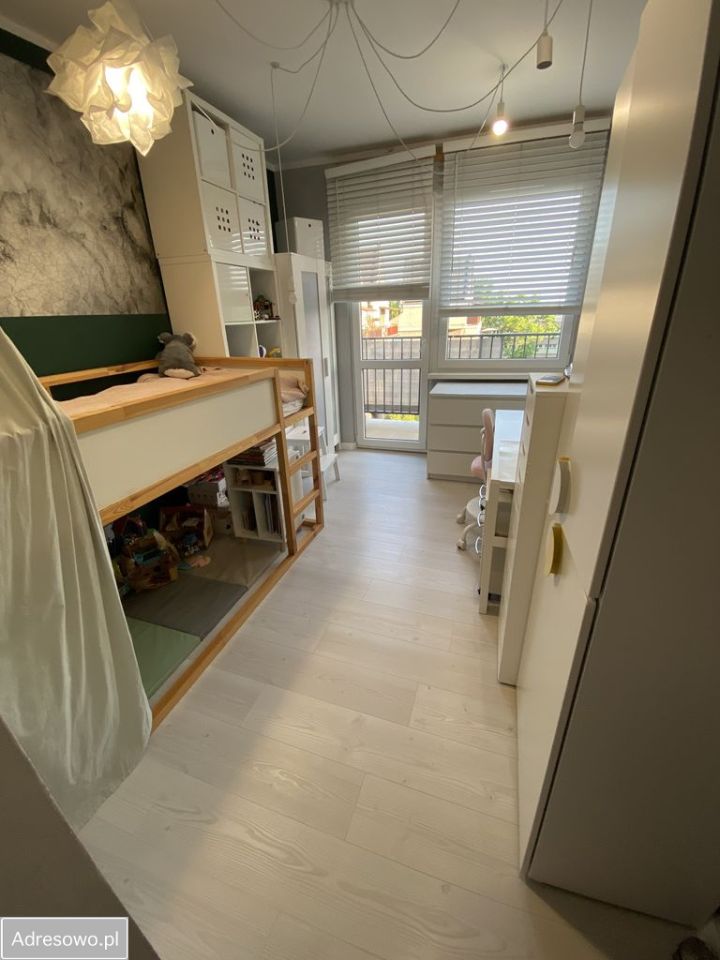 Mieszkanie 3-pokojowe Piekary Śląskie Centrum. Zdjęcie 4