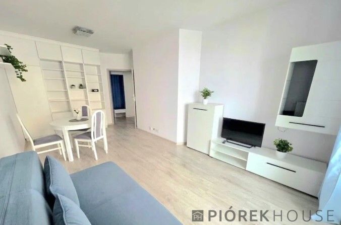 Mieszkanie 2-pokojowe Warszawa Praga-Południe, ul. Jana Nowaka-Jeziorańskiego. Zdjęcie 3