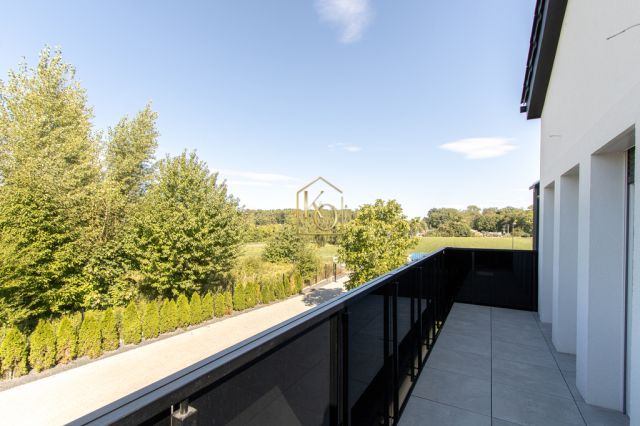 bliźniak, 5 pokoi Tyniec Mały, ul. Dolna. Zdjęcie 13