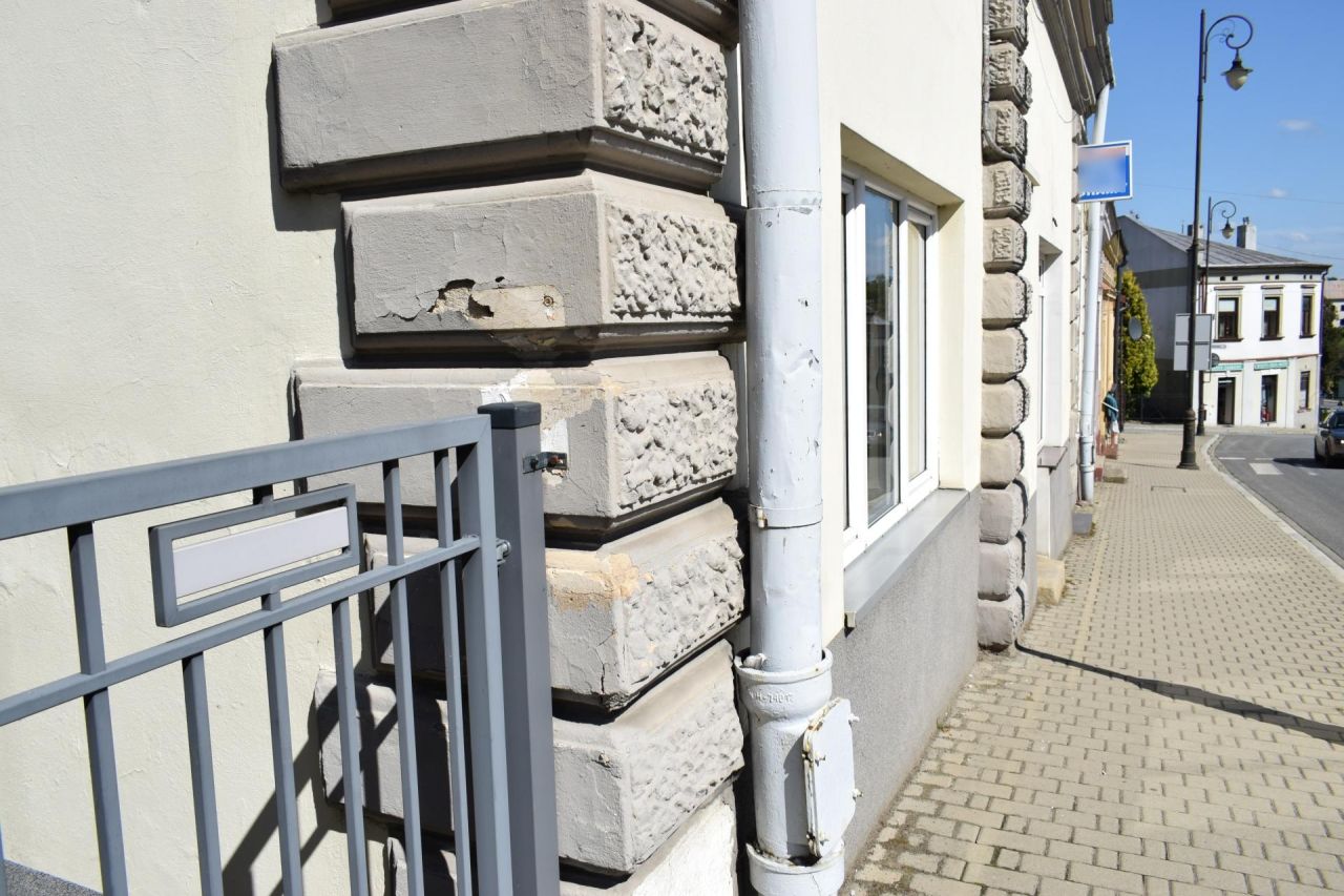 dom szeregowy, 6 pokoi Biecz, ul. Grodzka. Zdjęcie 9