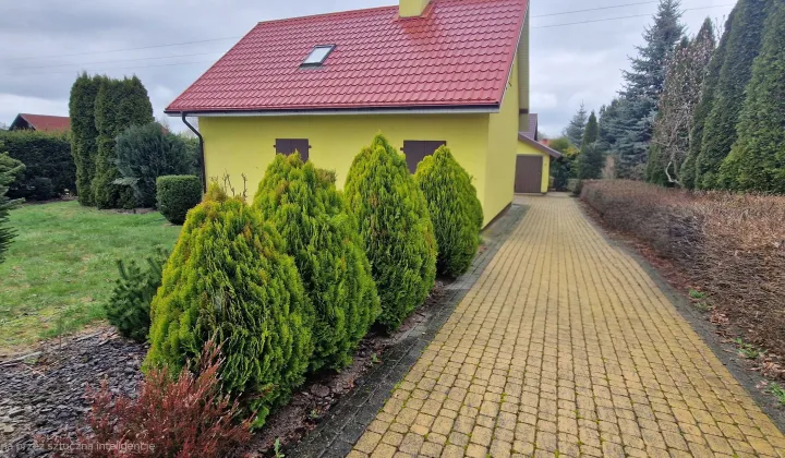 dom wolnostojący Klasztorek