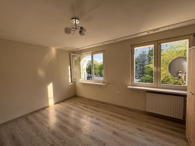 Mieszkanie 1-pokojowe Warszawa Ochota, ul. Walentego Skorochód-Majewskiego. Zdjęcie 1