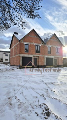 bliźniak, 5 pokoi Tychy. Zdjęcie 1