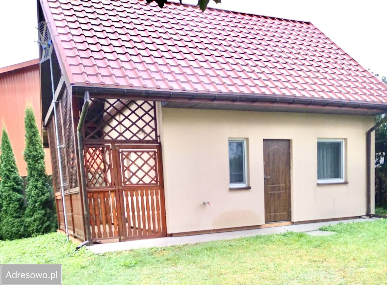 dom wolnostojący, 2 pokoje Leszcz