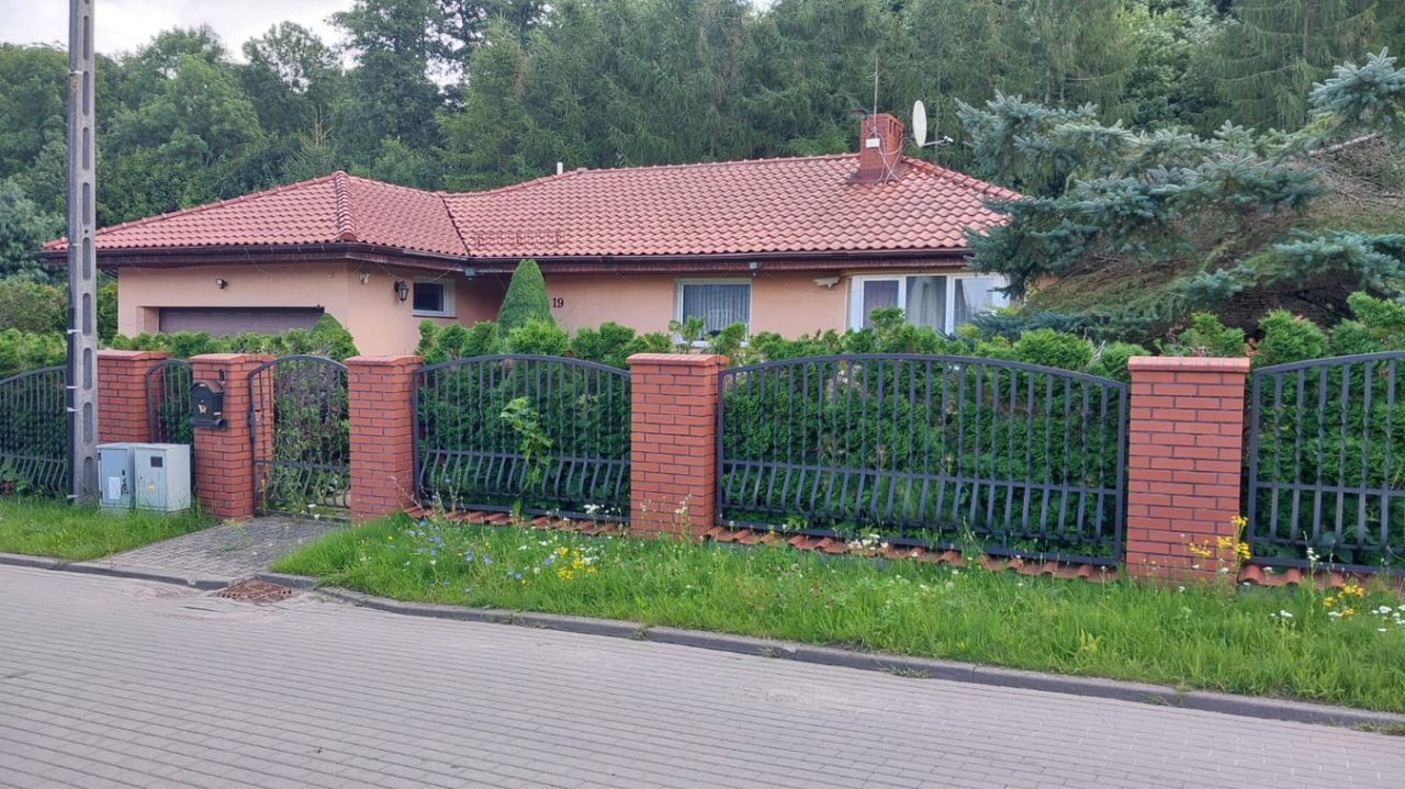 dom wolnostojący, 4 pokoje Elbląg. Zdjęcie 1