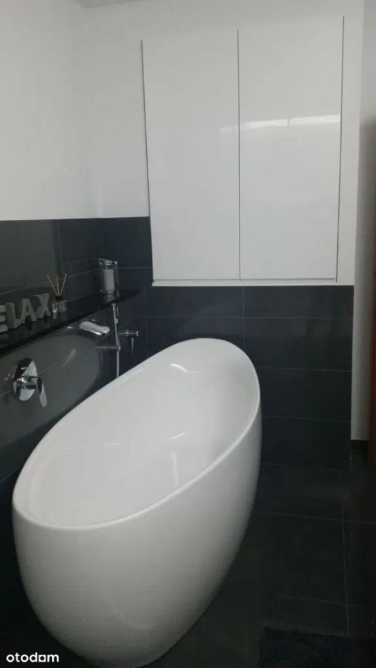 dom wolnostojący, 7 pokoi Nowe Biskupice. Zdjęcie 10