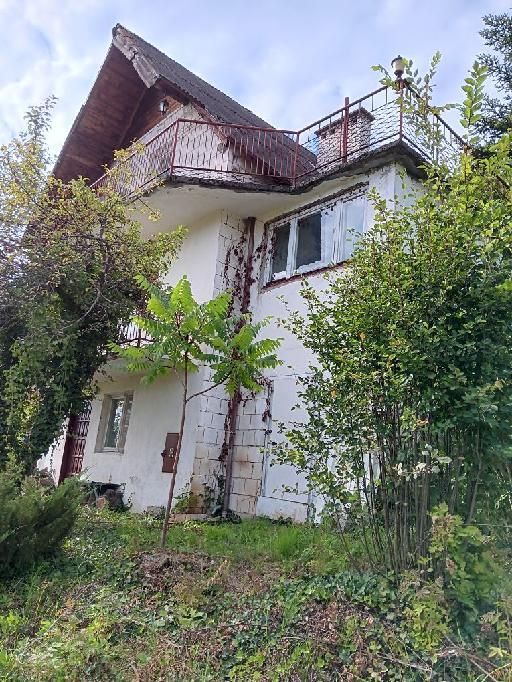 dom wolnostojący, 5 pokoi Roztoka-Brzeziny Brzeziny. Zdjęcie 3