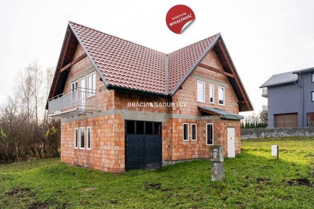 dom wolnostojący, 5 pokoi Krzeszowice, ul. Żbicka. Zdjęcie 1