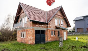 dom wolnostojący, 5 pokoi Krzeszowice, ul. Żbicka