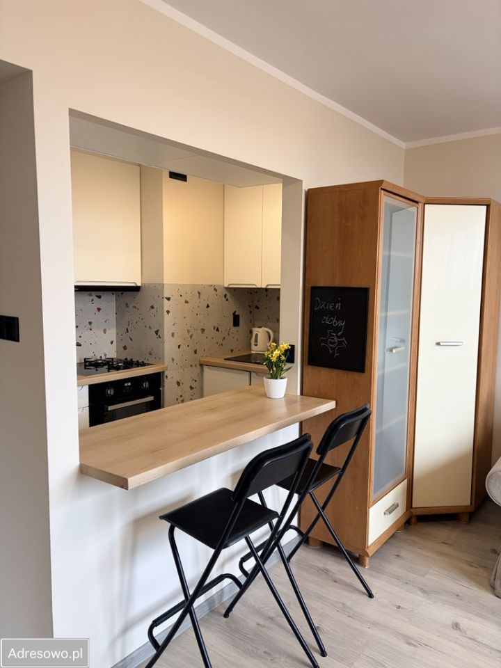 Mieszkanie 3-pokojowe Kraków Azory. Zdjęcie 9