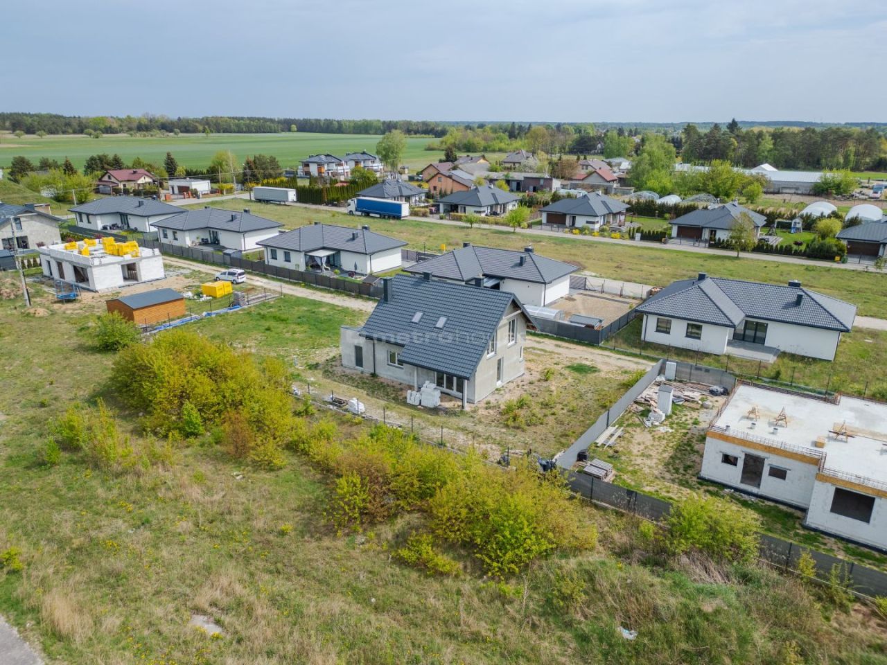 dom wolnostojący, 5 pokoi Jachranka. Zdjęcie 7