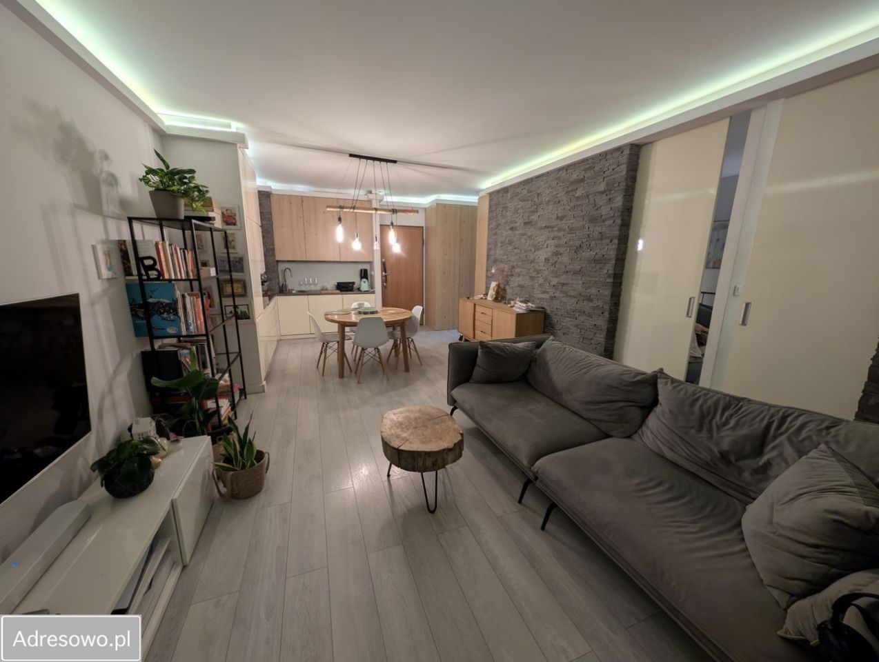 Mieszkanie 3-pokojowe Warszawa Wilanów, ul. Księdza Prymasa Augusta Hlonda. Zdjęcie 1