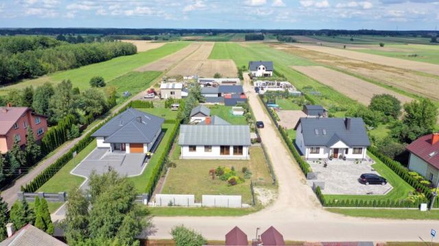 dom wolnostojący, 4 pokoje Budy Czarnockie. Zdjęcie 5