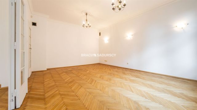 dom wolnostojący, 13 pokoi Kraków Prądnik Czerwony, ul. Pocieszka. Zdjęcie 18