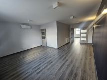 Mieszkanie 3-pokojowe Pleszew. Zdjęcie 3