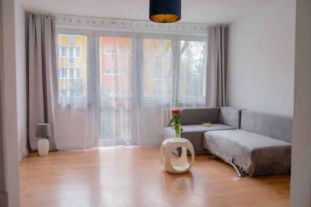 Mieszkanie 2-pokojowe Kraków Nowa Huta, os. Kazimierzowskie. Zdjęcie 1