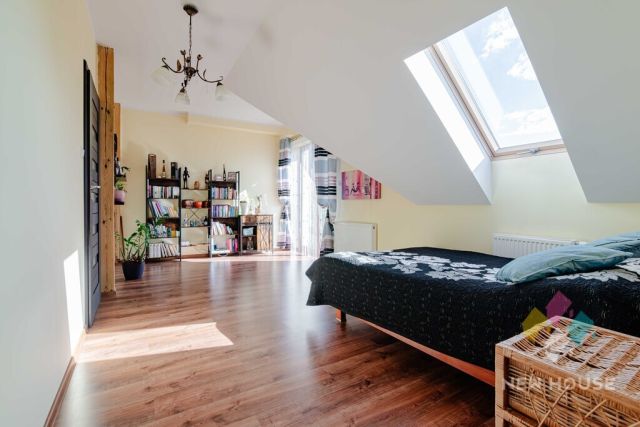 dom wolnostojący, 5 pokoi Ruś. Zdjęcie 12